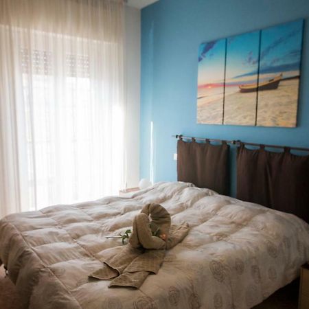 شقة A Casa Di Simone A فياريجيو المظهر الخارجي الصورة